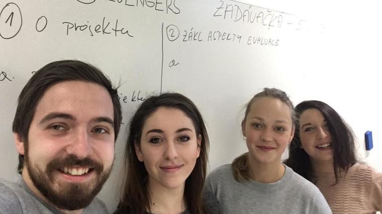 Studentskou soutěž v evaluaci vyhrál tým z ISS FSV UK